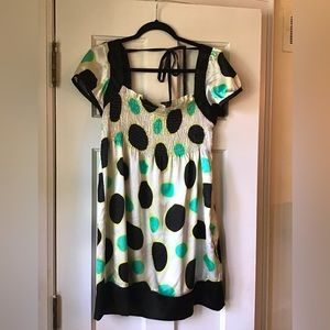 Women’s Polkadot dress.